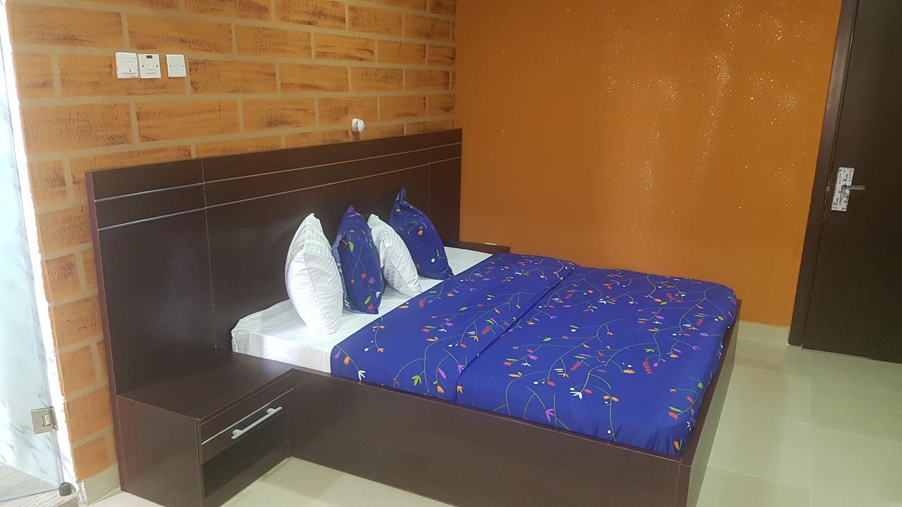 November 5 Hotel Bale Akiosi Exterior foto